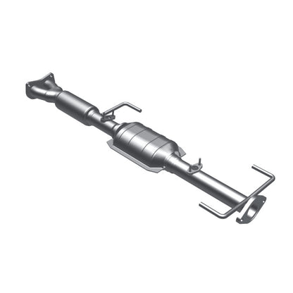 MagnaFlow Direct Fit Catalytic Converter Previa 95-96 2.4L