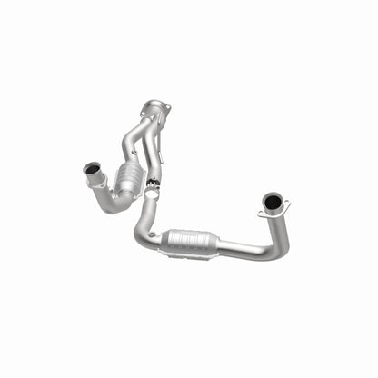 MagnaFlow Direct Fit Catalytic Converter 05-06 Jeep Grand Cherokee 3.7L Y-Pipe Assembly