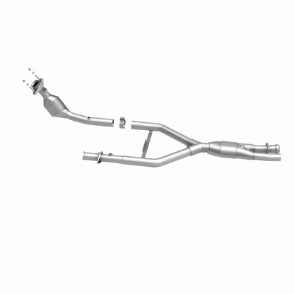 MagnaFlow Direct Fit Catalytic Converter 96-98 Lincoln Mark VIII 4.6L
