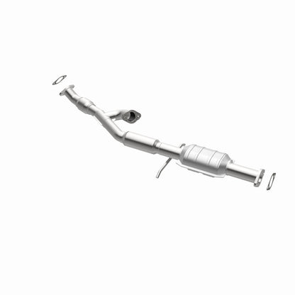 MagnaFlow Direct Fit Catalytic Converter 02-05 Hyundai Sonata 2.7L