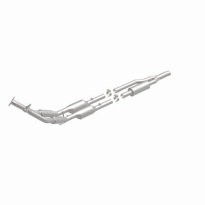 MagnaFlow Direct Fit Catalytic Converter California Grade 06-09 Audi A3 Quattro 3.2L