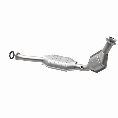 MagnaFlow Direct Fit Catalytic Converter 03-07 Ford-Mercury Driver Side