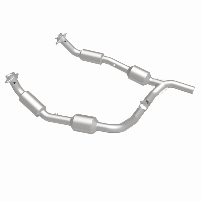 MagnaFlow Direct Fit Catalytic Converter OEM 07-08 Ford E-150