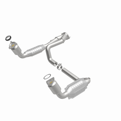 MagnaFlow DF Cat Conv Chevy/GMC Avalanche/Sierra/Silverado/Suburban/Yukon XL 1500 / Tahoe/Yukon 5.3L