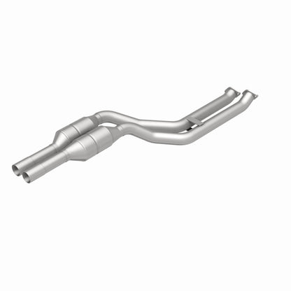 MagnaFlow Direct Fit Catalytic Converter BMW 3 01-06 Rear OEM