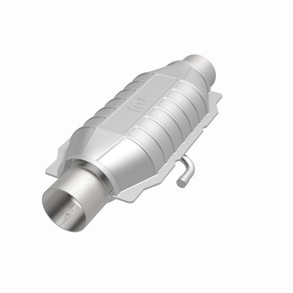 MagnaFlow Universal Catalytic Converter 2.5in ID Inlet/Outlet Center/Center Oval Rear