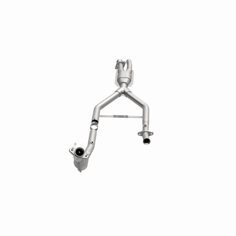 MagnaFlow Direct Fit Catalytic Converter 96-98 Lincoln Mark VIII 4.6L