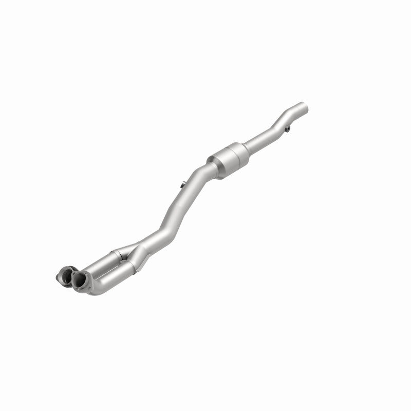 MagnaFlow Direct Fit Catalytic Converter 96-97 BMW 840 4.4L Driver Side