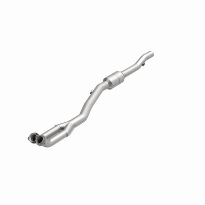 MagnaFlow Direct Fit Catalytic Converter 96-97 BMW 840 4.4L Driver Side