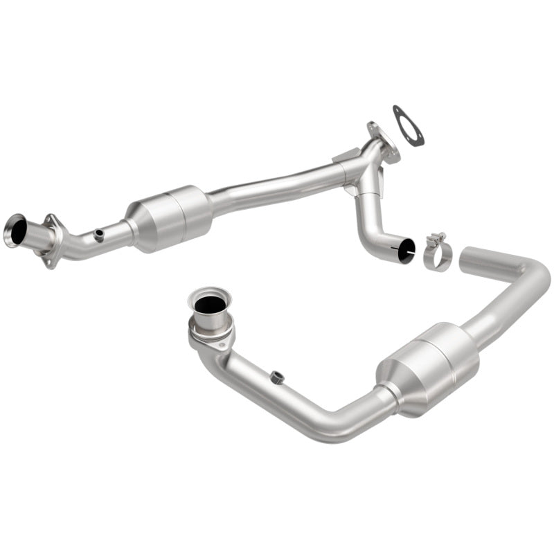 MagnaFlow Direct Fit Catalytic Converter 00-03 Ford E150 5.4L