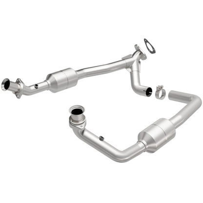 MagnaFlow Direct Fit Catalytic Converter 00-03 Ford E150 5.4L