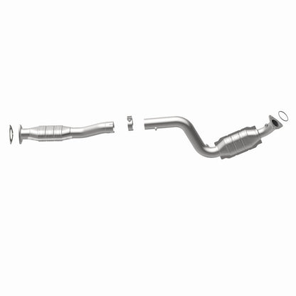 MagnaFlow Direct Fit Catalytic Converter 03-05 Express 2500 4.8L Passenger Side