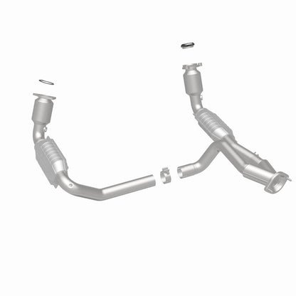 MagnaFlow DF Cat Conv Chevy/GMC Avalanche/Sierra/Silverado/Suburban/Yukon XL 1500 / Tahoe/Yukon 5.3L