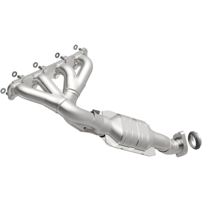 MagnaFlow Direct Fit Catalytic Converter 04-06 Cadillac XLR 4.4L Driver Side