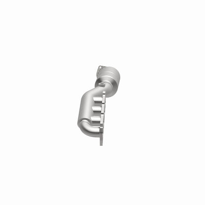 MagnaFlow Direct Fit Catalytic Converter 02-04 Volkswagen Passat 4.0L