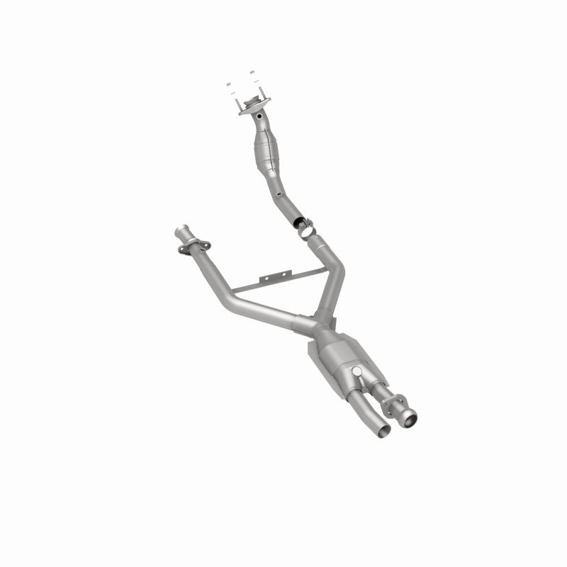 MagnaFlow Direct Fit Catalytic Converter 96-98 Lincoln Mark VIII 4.6L