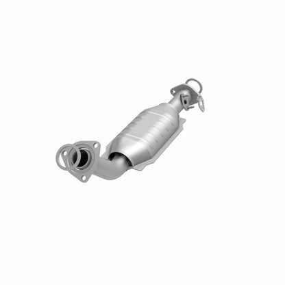 MagnaFlow Direct Fit Catalytic Converter 00-8/04 Toyota Tundra 4.7L P/S Front