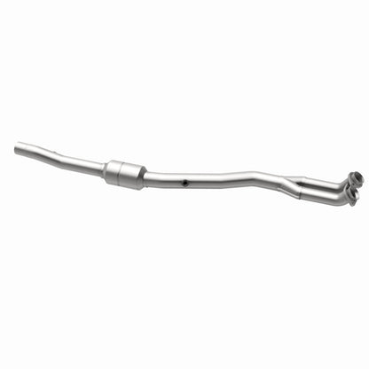 MagnaFlow Direct Fit Catalytic Converter 96-97 BMW 840 4.4L Driver Side