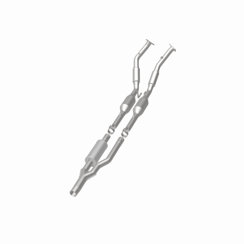MagnaFlow Direct Fit Catalytic Converter California Grade 06-09 Audi A3 Quattro 3.2L