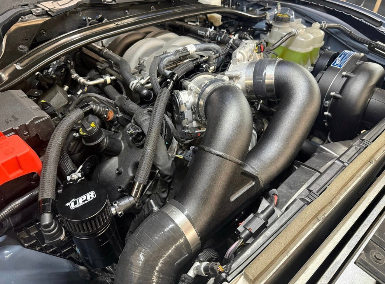 UPR Plug N Play™ Catch Can One Way Breather for Mustang 5.0L with ESS Supercharger & Procharger (2024-2026)