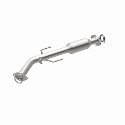 MagnaFlow Direct Fit Catalytic Converter 01-03 Toyota Sienna 3.0L