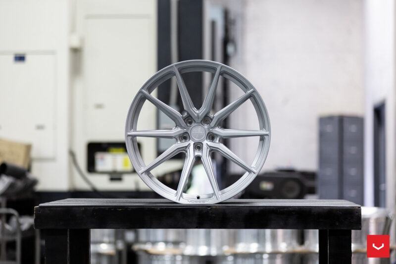 Vossen HF-3 20x9.5 / ET25 / 5x127 / 71.5 / Deep Face - Satin Silver