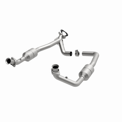 MagnaFlow Direct Fit Catalytic Converter 00-03 Ford E150 5.4L