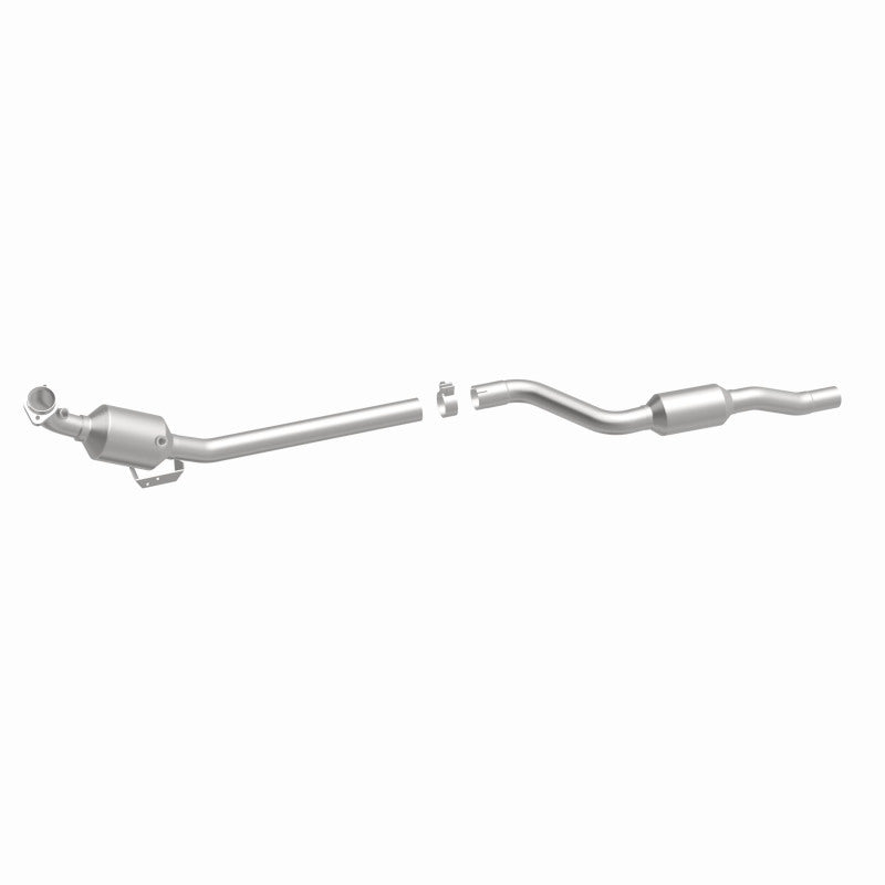 MagnaFlow Direct Fit Catalytic Converter 10-12 Mercedes-Benz GLK350 V6 3.5 OEM Underbody
