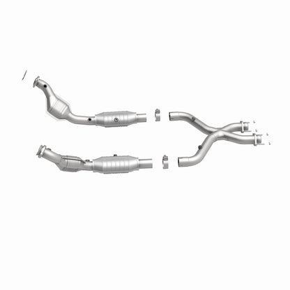 MagnaFlow Direct Fit Catalytic Converter 99-01 Ford Mustang 4.6L