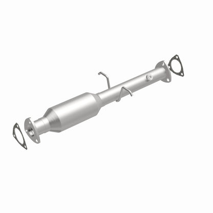 MagnaFlow Direct Fit Catalytic Converter 96-00 GM S-10/Sonoma/Homb
