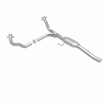 MagnaFlow Direct Fit Catalytic Converter 00-03 Durango 2WD OEM