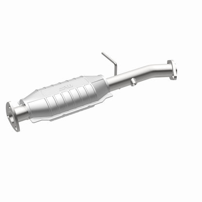 MagnaFlow Direct Fit Catalytic Converter 98-00 Kia Sportage