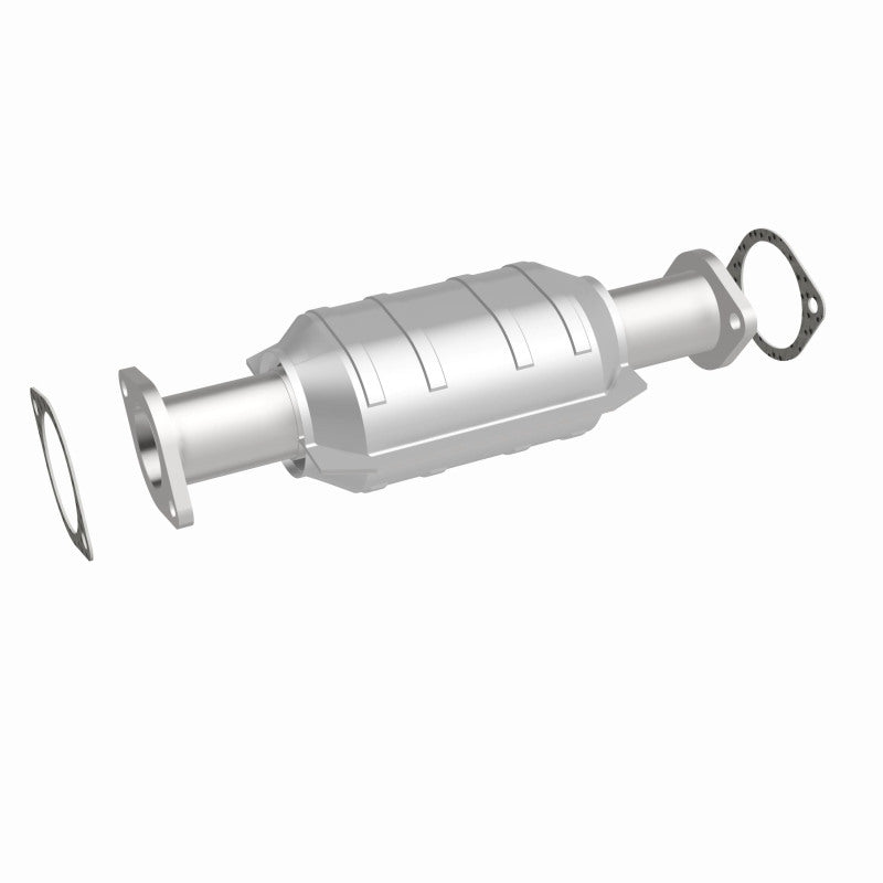 MagnaFlow Direct Fit Catalytic Converter 01-04 Nissan Frontier 2.4L