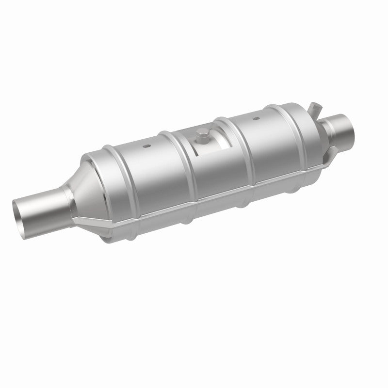 MagnaFlow DF Catalytic Conv 00-05 Ford Excursion / 99-04 F-250 SD / 99-04 F-350 SD (California)