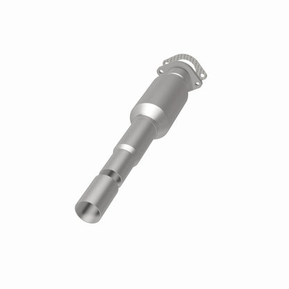 MagnaFlow Direct Fit Catalytic Converter 04-06 Mazda 3 2.0/2.3 Rear