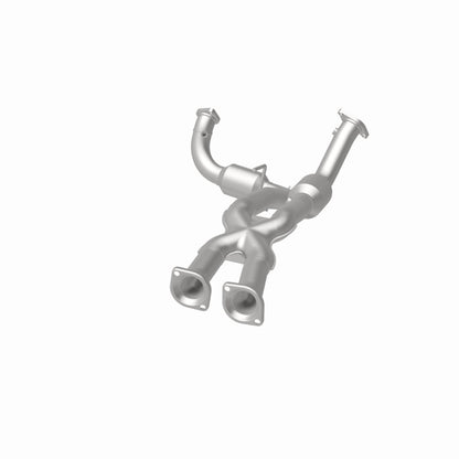 MagnaFlow Direct Fit Catalytic Converter 06-10 Jeep Grand Cherokee 6.1L