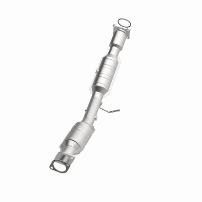 MagnaFlow Direct Fit Catalytic Converter 05-09 Volvo V50 2.4L
