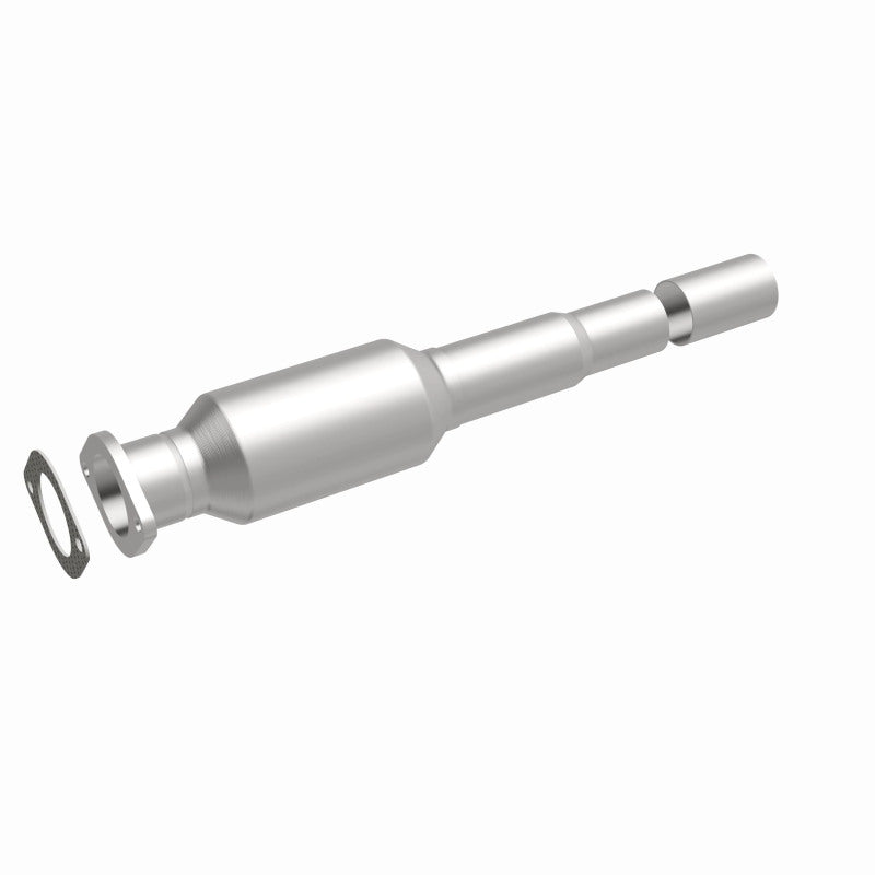 MagnaFlow Direct Fit Catalytic Converter 04-06 Mazda 3 2.0/2.3 Rear