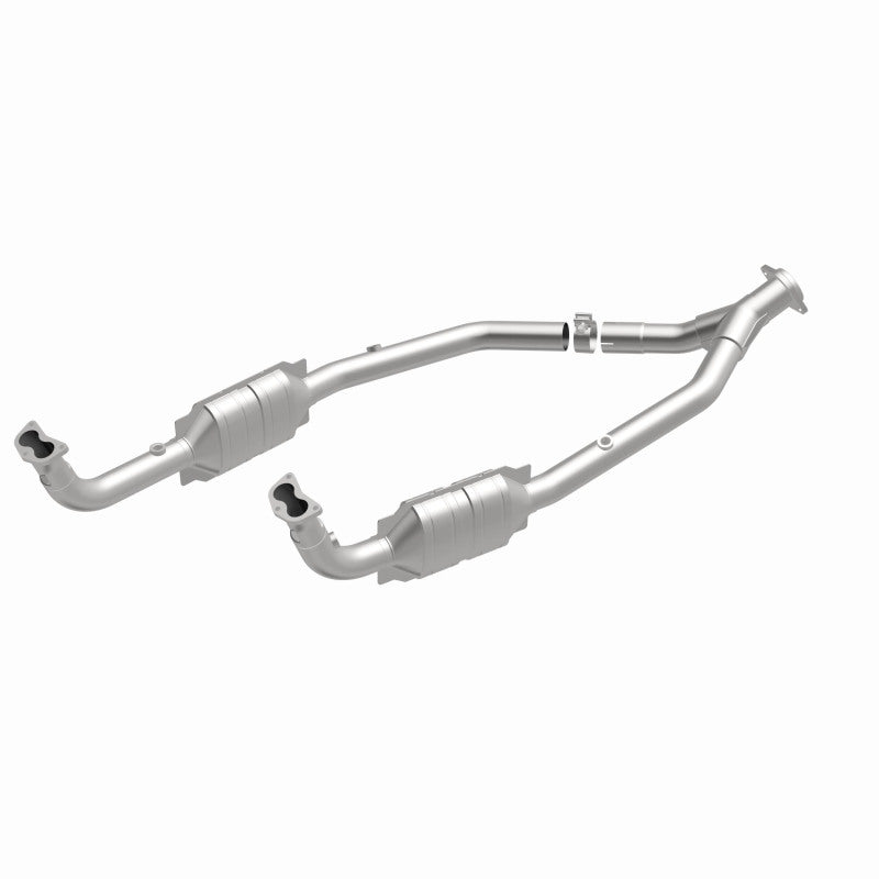 MagnaFlow Direct Fit Catalytic Converter OEM 2003 Land Rover Discovery Underbody