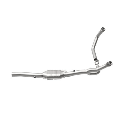 MagnaFlow Direct Fit Catalytic Converter 00-03 Dodge Dakota 3.9 2wd