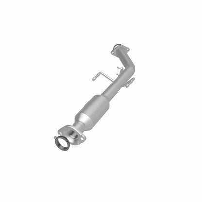 MagnaFlow Direct Fit Catalytic Converter 01-03 Toyota Sienna 3.0L