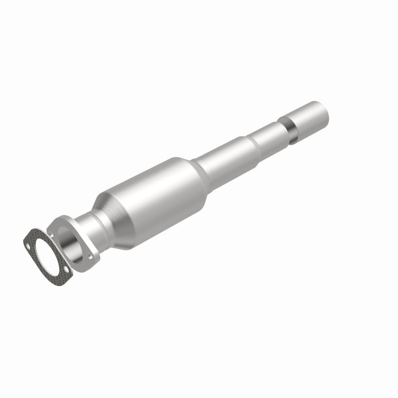 MagnaFlow Direct Fit Catalytic Converter 04-06 Mazda 3 2.0/2.3 Rear