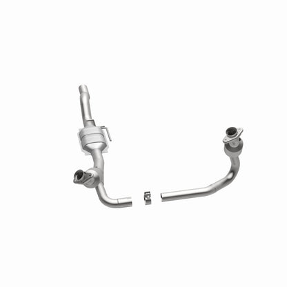 MagnaFlow Direct Fit Catalytic Converter 00-02 Dakota 3.9L