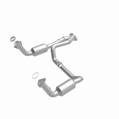 MagnaFlow 04-06 Chevrolet Silverado 1500 5.3L Direct Fit Catalytic Converter