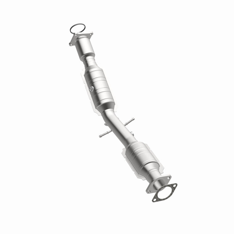 MagnaFlow Direct Fit Catalytic Converter 05-09 Volvo V50 2.4L