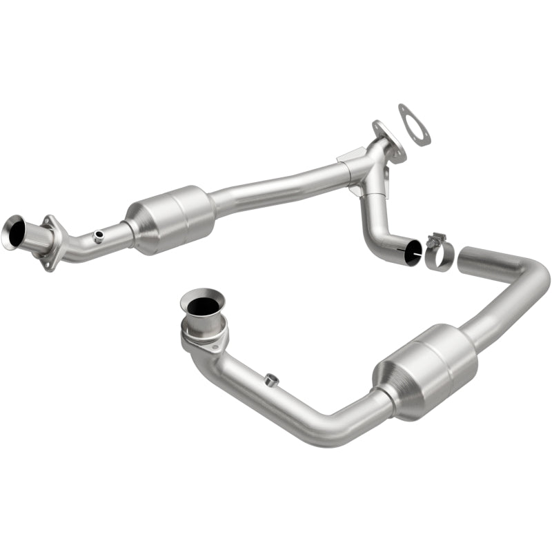 MagnaFlow Direct Fit Catalytic Converter 00-03 Ford E150 5.4L
