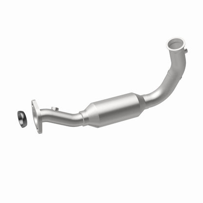 MagnaFlow Direct Fit Catalytic Converter OEM 2004 Jeep Liberty Underbody
