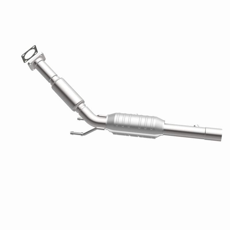 MagnaFlow Direct Fit Catalytic Converter 06-08 VW Rabbit 2.5L