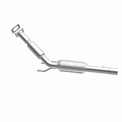 MagnaFlow Direct Fit Catalytic Converter 06-08 VW Rabbit 2.5L