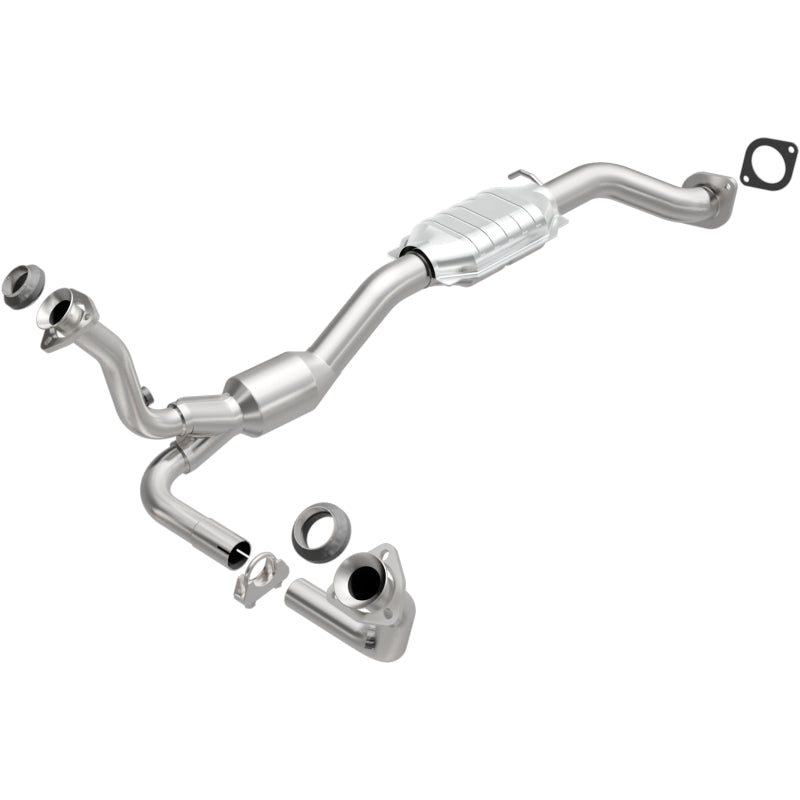 MagnaFlow Direct Fit Catalytic Converter 01-05 Chevy Blazer 4.3L 2WD